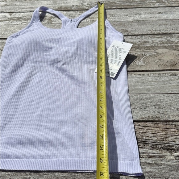 Lululemon Ebb to Street Tank Top, B/C Cup lavender Frost purple size 10 NWT - Picture 3 of 6